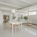 1bdr With Terrace In Apartament *