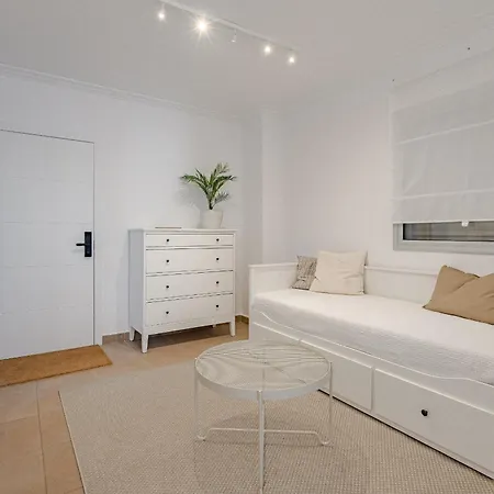 1bdr With Terrace In Апартаменты