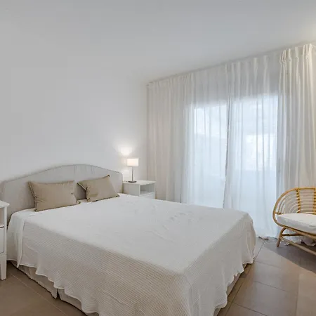 1bdr With Terrace In *