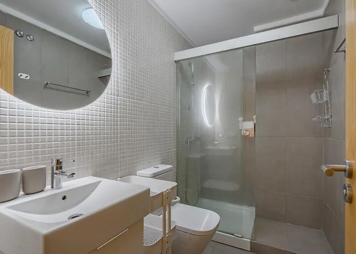 2bdr With Terrace In *